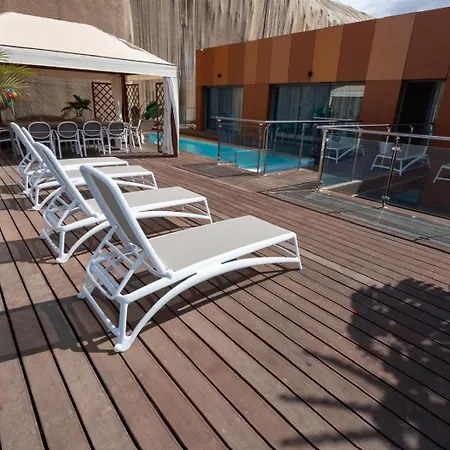 Amadores Con Piscina Privada Villa *