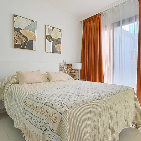 Amadores Con Piscina Privada
