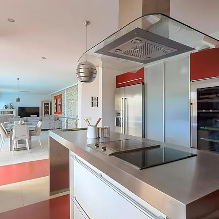 Amadores Con Piscina Privada Вилла *