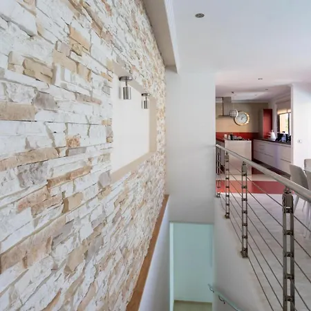 Amadores Con Piscina Privada