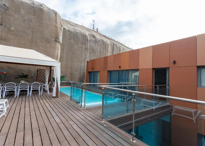 Amadores Con Piscina Privada Villa